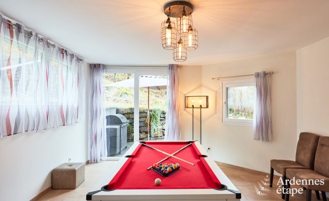 Gezinsvriendelijk vakantiehuis met speelkamer in Alle-sur-Semois, Ardennen