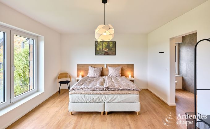 Moderne vakantiewoning voor 10 personen in Amel met 4 slaapkamers, 5 badkamers, sauna, fitnessruimte, speelkamer en privtuin