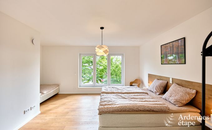 Moderne vakantiewoning voor 10 personen in Amel met 4 slaapkamers, 5 badkamers, sauna, fitnessruimte, speelkamer en privtuin