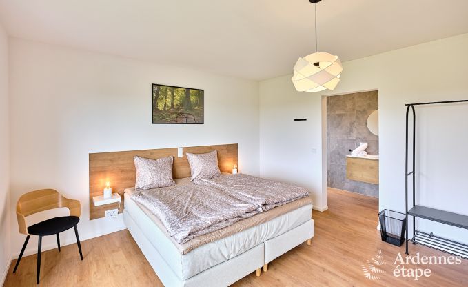 Moderne vakantiewoning voor 10 personen in Amel met 4 slaapkamers, 5 badkamers, sauna, fitnessruimte, speelkamer en privtuin