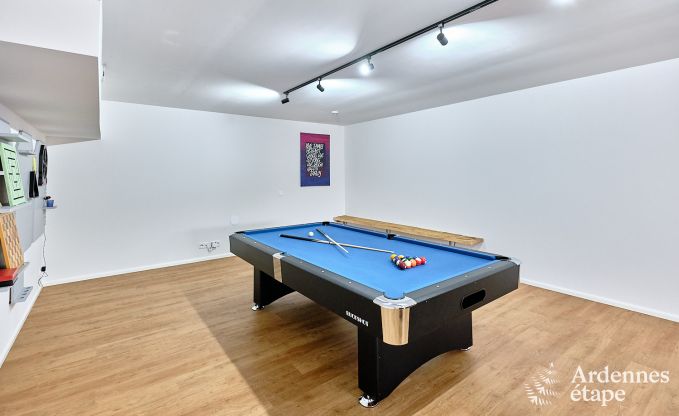 Moderne vakantiewoning voor 10 personen in Amel met 4 slaapkamers, 5 badkamers, sauna, fitnessruimte, speelkamer en privtuin