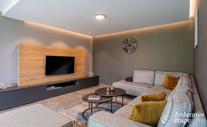 Vakantiehuis met jacuzzi en sauna in Amel, Hoge Venen