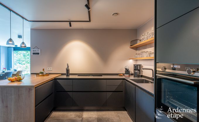 Vakantiehuis met jacuzzi en sauna in Amel, Hoge Venen