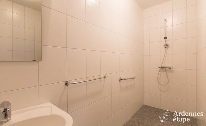 Vakantiehuis in Amel voor 30 personen in de Ardennen