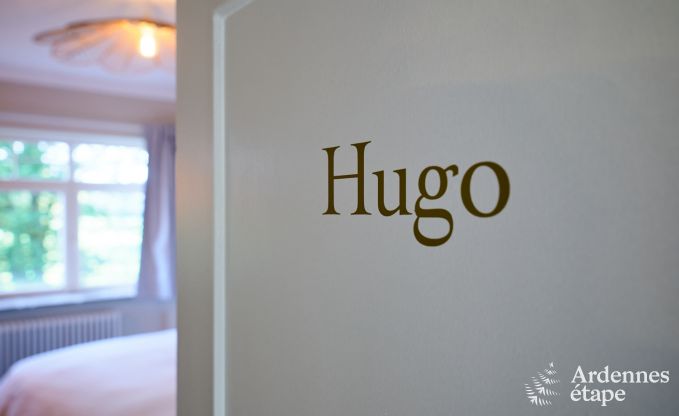 Luxevilla met zwembad en tennisbaan voor 14 personen in Anh�e, gelegen in de vallei van de Molign�e