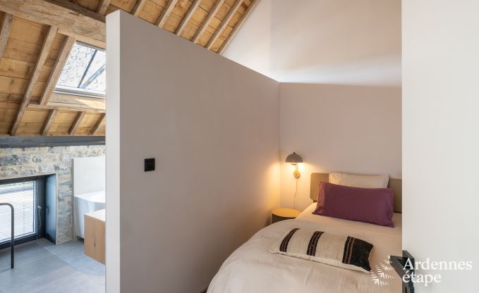 Authentiek vakantiehuis voor 6 personen in Anhe met priv sauna, overdekt terras en luxe interieur