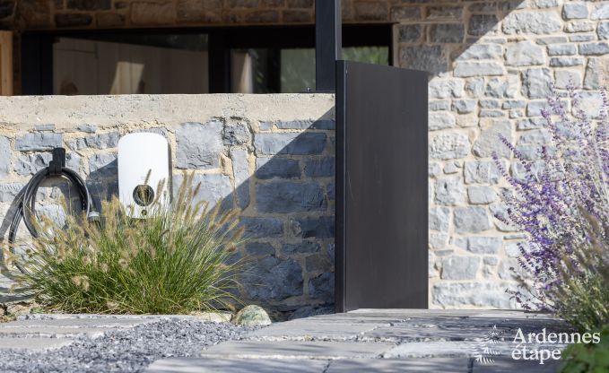 Authentiek vakantiehuis voor 6 personen in Anhe met priv sauna, overdekt terras en luxe interieur