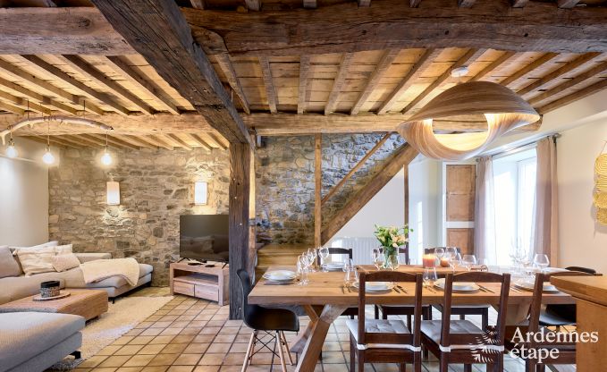 Charmante vakantiewoning in Anthisnes: 8 personen, verwarmd zwembad, 4 slaapkamers, huisdiervriendelijk