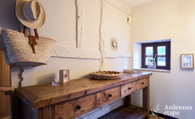 Charmante vakantiewoning in Anthisnes: 8 personen, verwarmd zwembad, 4 slaapkamers, huisdiervriendelijk