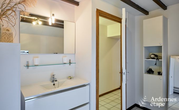 Charmante vakantiewoning in Anthisnes: 8 personen, verwarmd zwembad, 4 slaapkamers, huisdiervriendelijk