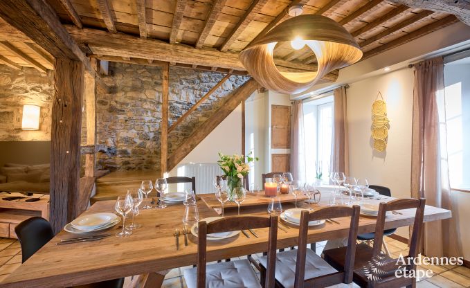 Charmante vakantiewoning in Anthisnes: 8 personen, verwarmd zwembad, 4 slaapkamers, huisdiervriendelijk