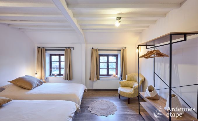 Charmante vakantiewoning in Anthisnes: 8 personen, verwarmd zwembad, 4 slaapkamers, huisdiervriendelijk