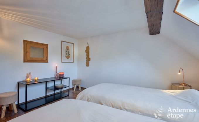 Charmante vakantiewoning in Anthisnes: 8 personen, verwarmd zwembad, 4 slaapkamers, huisdiervriendelijk