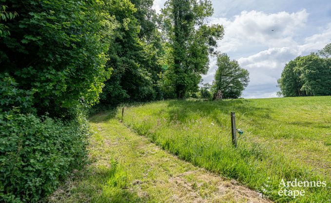 Ruime villa in Assesse, 9 personen met 5 slaapkamers en jullie eigen park