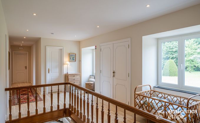 Ruime villa in Assesse, 9 personen met 5 slaapkamers en jullie eigen park