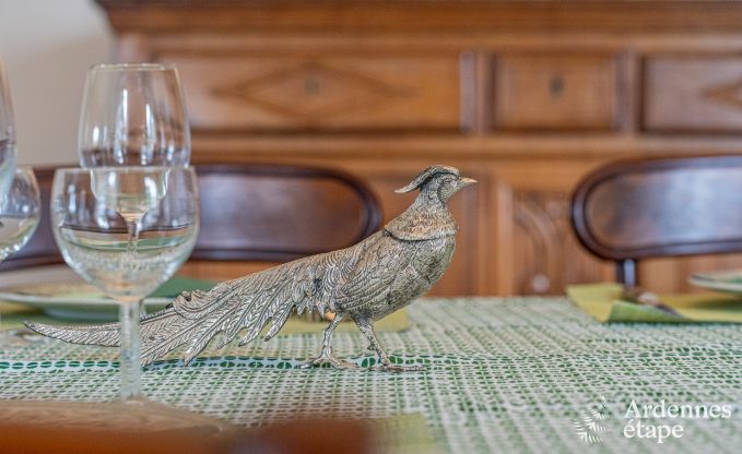 Ruime villa in Assesse, 9 personen met 5 slaapkamers en jullie eigen park