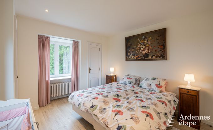 Ruime villa in Assesse, 9 personen met 5 slaapkamers en jullie eigen park