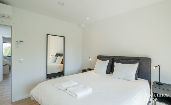 Luxe villa met zwembad en sauna in Assesse, Ardennen