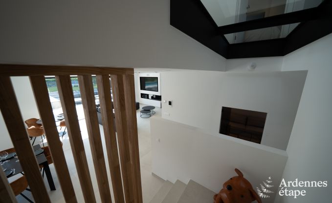 Luxe villa met zwembad en sauna in Assesse, Ardennen