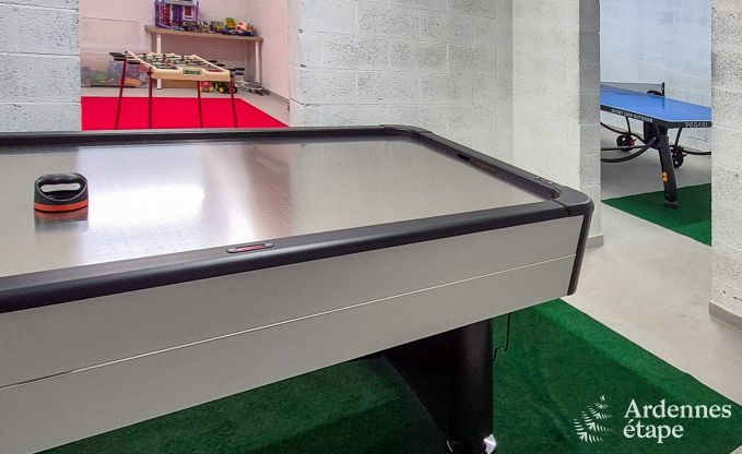 Luxe villa met zwembad en sauna in Assesse, Ardennen