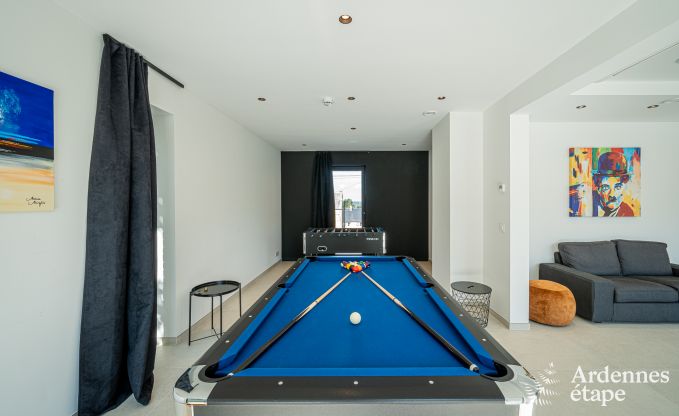 Luxe villa met zwembad en sauna in Assesse, Ardennen