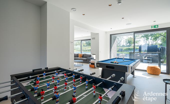 Luxe villa met zwembad en sauna in Assesse, Ardennen