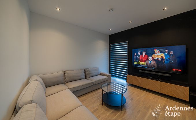 Luxe villa met zwembad en sauna in Assesse, Ardennen