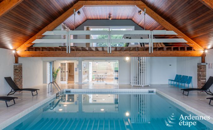 Luxe villa met binnenzwembad en bar in Aubel, perfect voor grote gezinnen of groepen