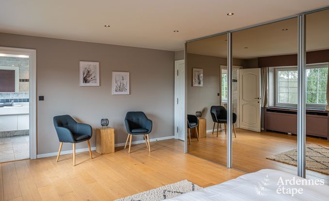 Luxe villa met binnenzwembad en bar in Aubel, perfect voor grote gezinnen of groepen