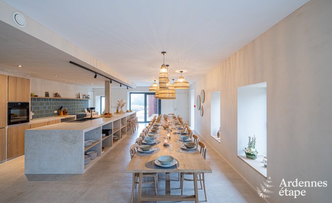 Grote vakantiewoning in Aubel: ideaal voor 30 personen met zwembad en uitgebreide faciliteiten