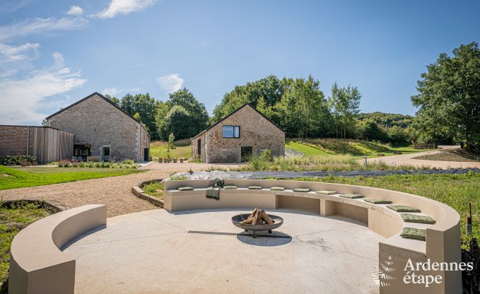 Grote vakantiewoning in Aubel: ideaal voor 30 personen met zwembad en uitgebreide faciliteiten