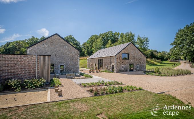 Grote vakantiewoning in Aubel: ideaal voor 30 personen met zwembad en uitgebreide faciliteiten