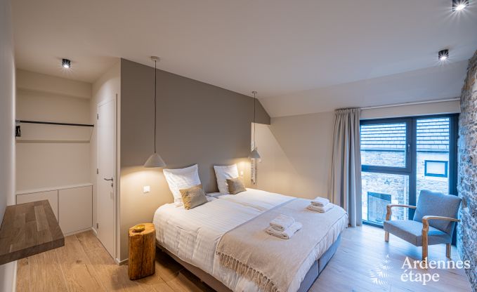 Grote vakantiewoning in Aubel: ideaal voor 30 personen met zwembad en uitgebreide faciliteiten