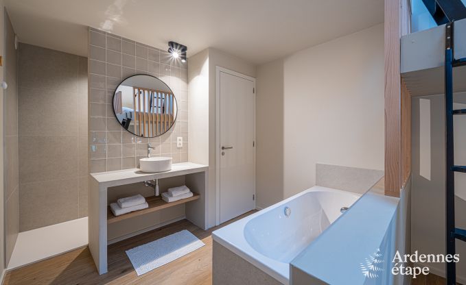 Grote vakantiewoning in Aubel: ideaal voor 30 personen met zwembad en uitgebreide faciliteiten