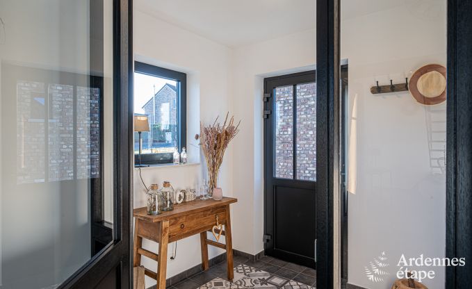 Gezellige gelijkvloerse cottage voor 4 personen in Aubel met 2 slaapkamers, 2 badkamers en priv�tuin