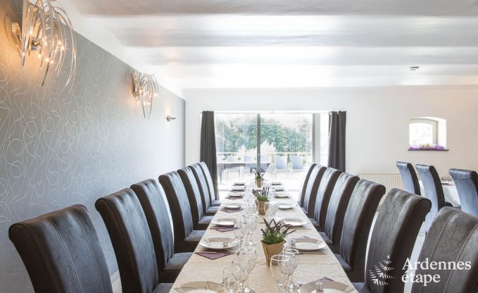 Kasteel in Aubel voor 28 personen in de Ardennen