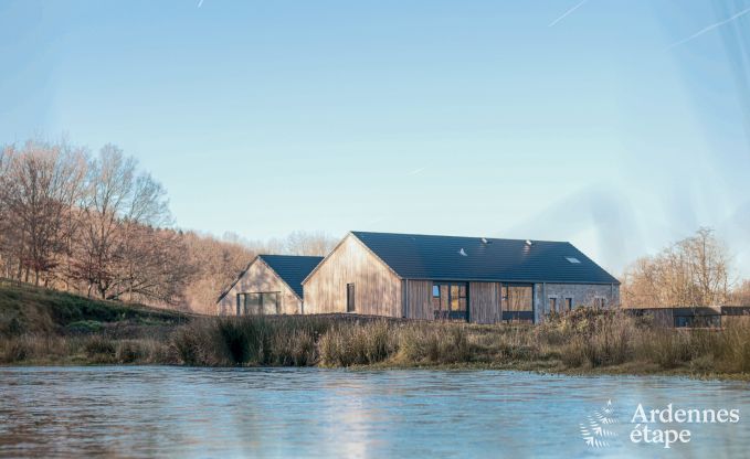 Grote vakantiewoning in Aubel: ideaal voor 30 personen met zwembad en uitgebreide faciliteiten