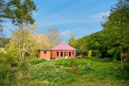 Yurt voor 4 personen in Aywaille, met priv� tuin, houtpelletkachel en terras met uitzicht