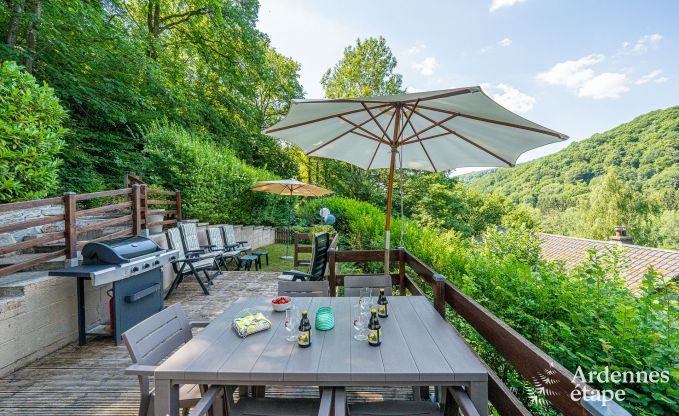Comfortabele chalet voor 5 personen in Aywaille met 2 slaapkamers, priv�terras en tuin