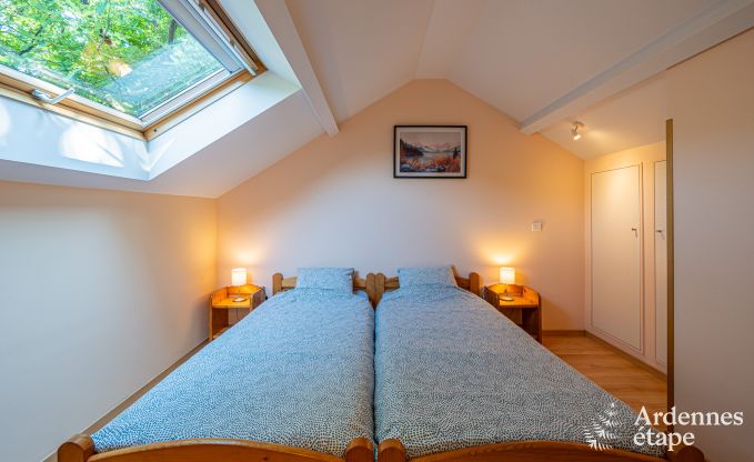 Comfortabele chalet voor 5 personen in Aywaille met 2 slaapkamers, priv�terras en tuin