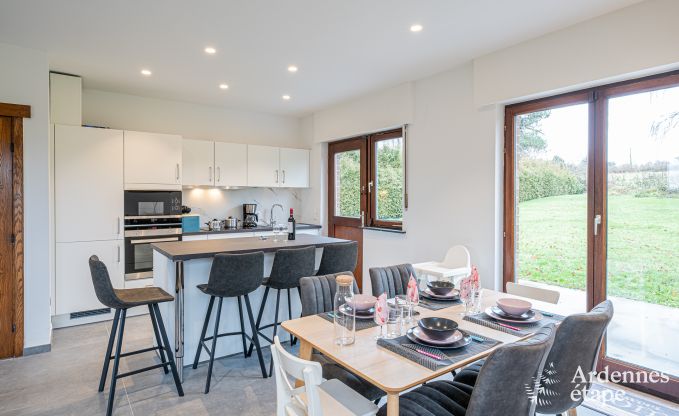 Charmante vakantiewoning in Aywaille voor 2 koppels met priv�badkamers, infraroodcabine en ruime tuin