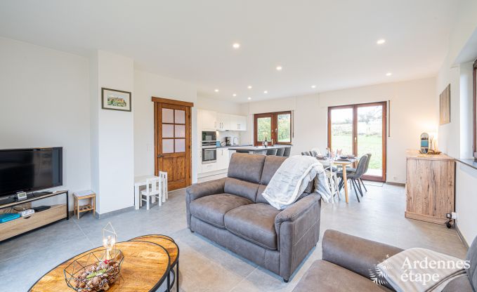 Charmante vakantiewoning in Aywaille voor 2 koppels met priv�badkamers, infraroodcabine en ruime tuin