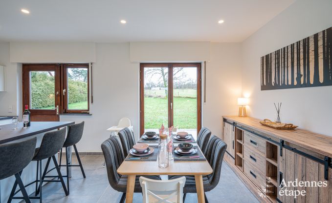 Charmante vakantiewoning in Aywaille voor 2 koppels met priv�badkamers, infraroodcabine en ruime tuin