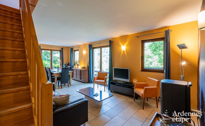 Comfortabele chalet voor 5 personen in Aywaille met 2 slaapkamers, priv�terras en tuin