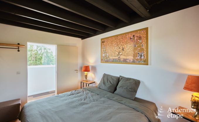 Ruime villa voor 9 personen in Baillonville met binnenzwembad en jacuzzi