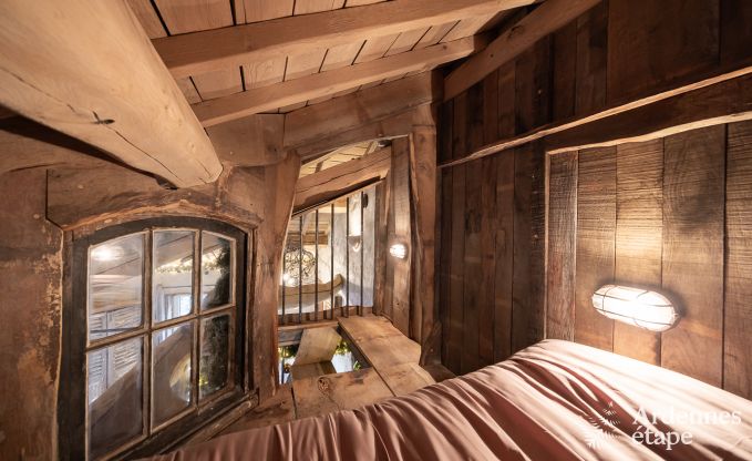 Comfortabele vakantiechalet in Bastogne met tuin en sauna