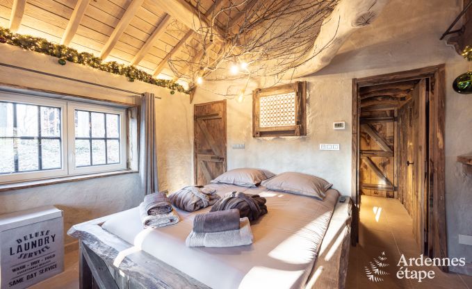 Comfortabele vakantiechalet in Bastogne met tuin en sauna