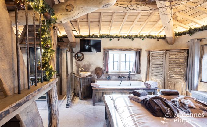 Comfortabele vakantiechalet in Bastogne met tuin en sauna