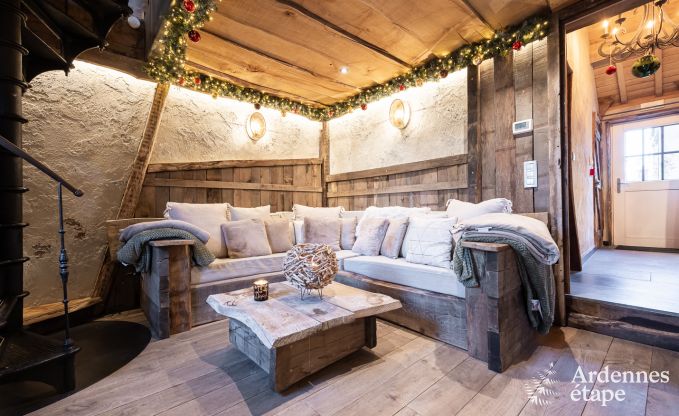Comfortabele vakantiechalet in Bastogne met tuin en sauna