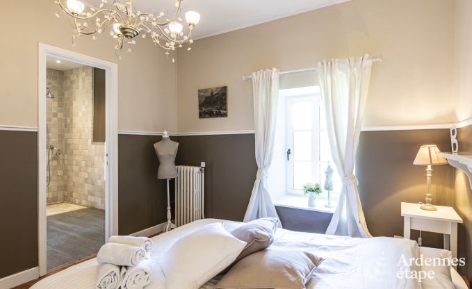 Kasteel in Bastogne voor 12/15 personen in de Ardennen